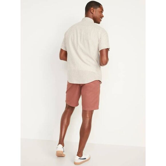 Mens Old Navy Straight Lived-In Khaki Non-Stretch Shorts in Red Sumac - Sz 36 - Picture 2 of 7